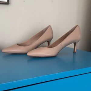 Banana Republic Beige Heels